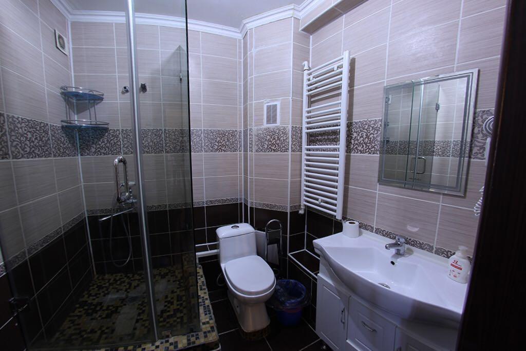 Apartments On Shevchenko 129 อัลมาตี ภายนอก รูปภาพ